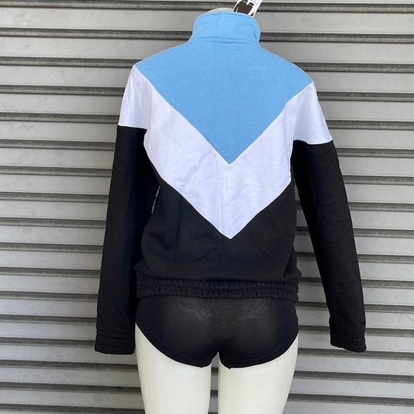 Fila Quarter Zip Pull Over Sweatshirt - Picture 9 of 12